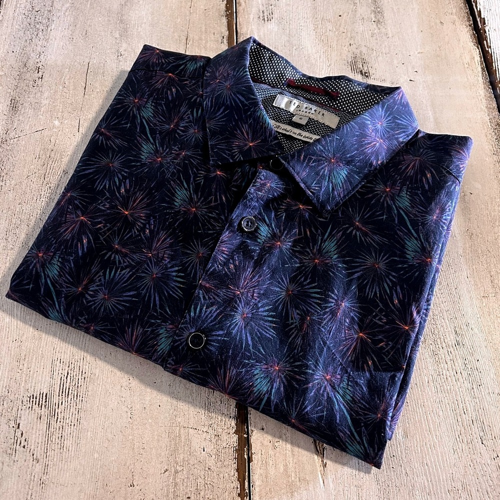 Ted Baker Short Sleeve Men's Button Up Shirt with Multi Colors size 6 Very Clean